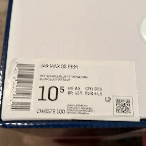 New mens size 10.5 Nike Air Max 95 PRM Dominican Republic RARE FIND - Picture 6 of 8
